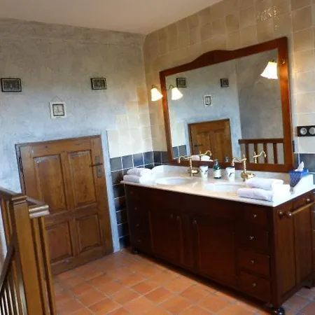 Chambres D'hotes - Chateau De Larre Chatres (Aquitaine)