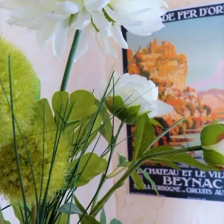 Bed & Breakfast Chambres D'hotes - Chateau De Larre *