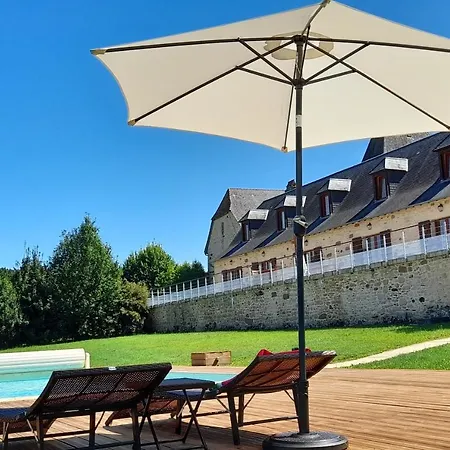 Chambres D'hotes - Chateau De Larre Bed & Breakfast Chatres (Aquitaine)